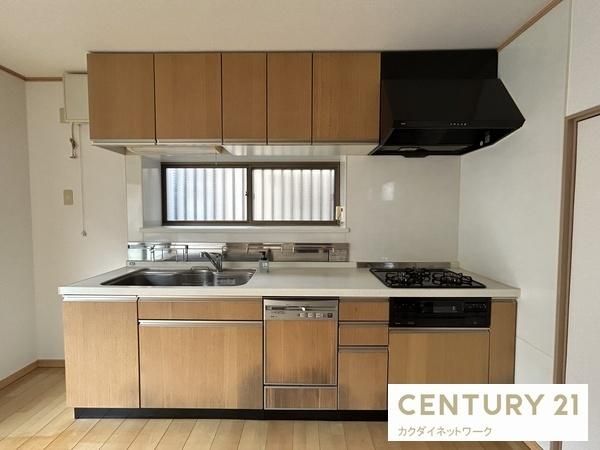 �y�L�b�`���z�@