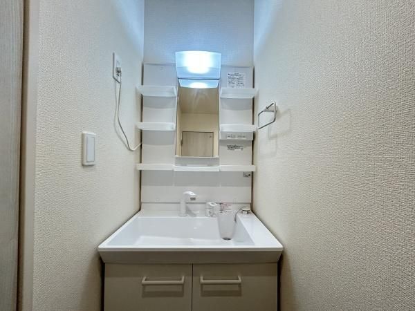 �y���ʏ��z�@