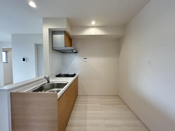 �y�L�b�`���z�@