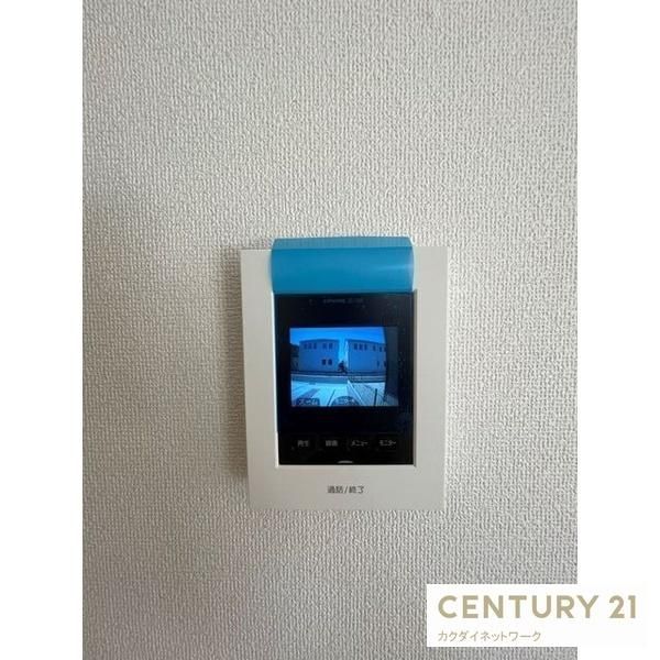 �y�Z�L�����e�B�z�@