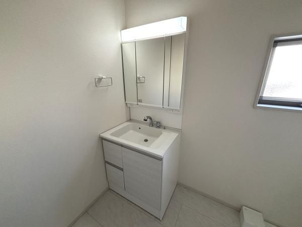 �y���ʏ��z�@