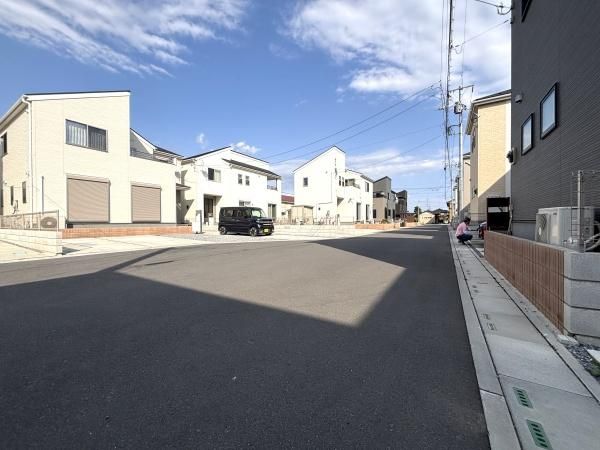 �y���]�z�@