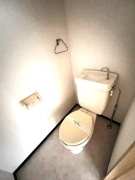 �y�g�C���z�@