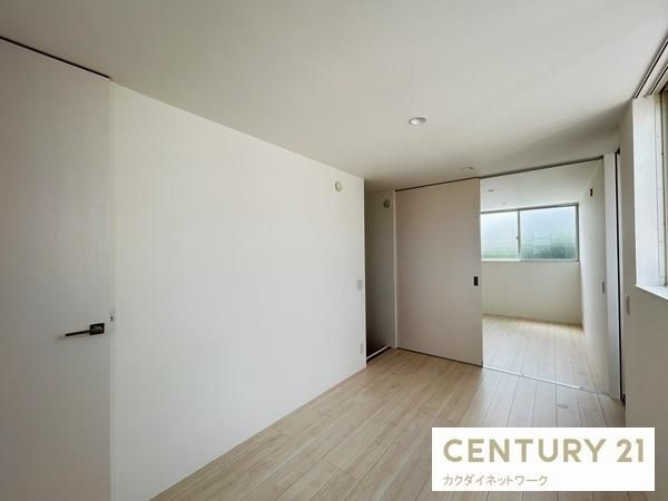 �y���̑������E�X�y�[�X�z�@�m��3�i5.6���j