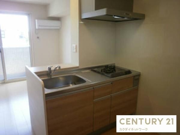 �y�L�b�`���z�@