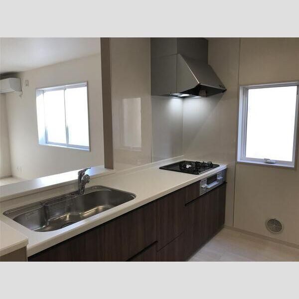 �y�L�b�`���z�@