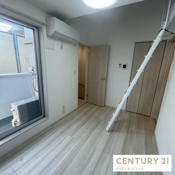 �y���̑��ݔ��z�@