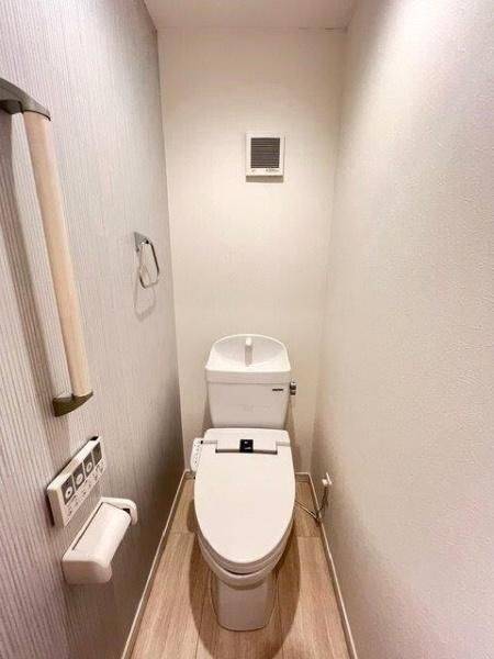 �y�g�C���z�@