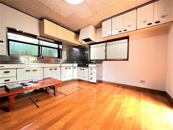 �y���̑������E�X�y�[�X�z�@