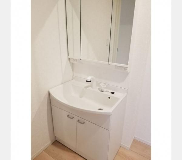 �y���ʏ��z�@