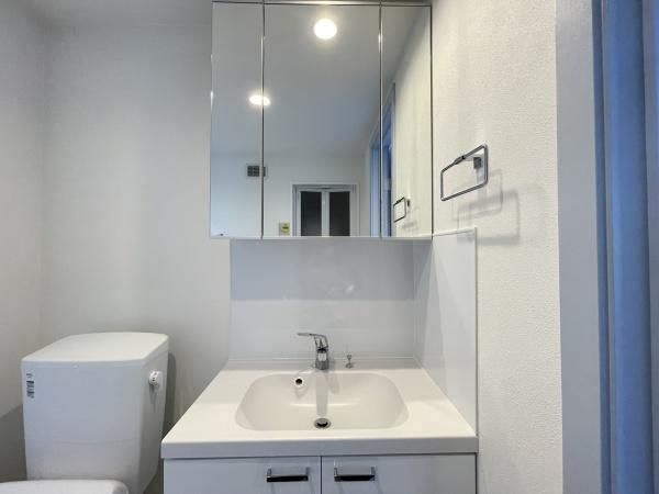 �y���ʏ��z�@