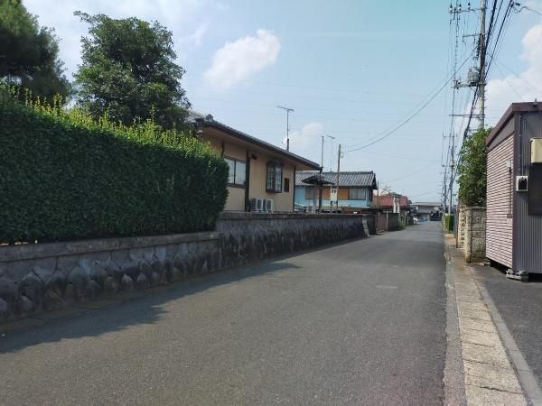 �y���]�z�@