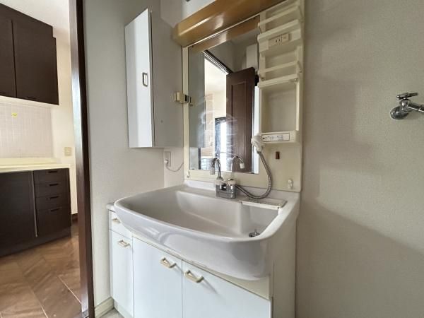 �y���ʏ��z�@