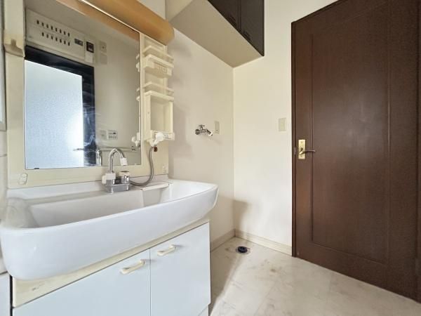 �y���ʏ��z�@