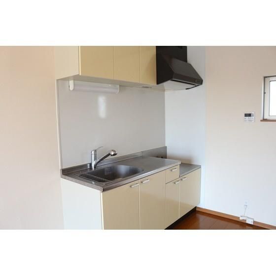 �y�L�b�`���z�@