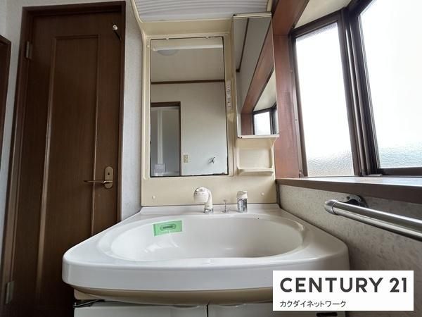 �y���ʏ��z�@