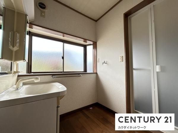 �y���ʏ��z�@