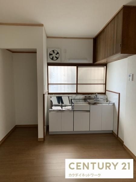 �y�L�b�`���z�@