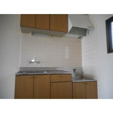 �y�L�b�`���z�@