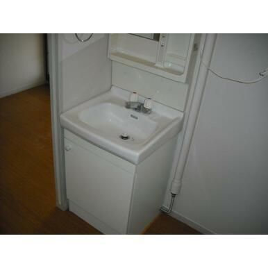 �y���ʏ��z�@