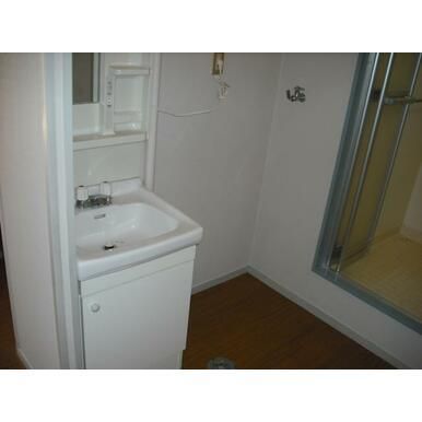 �y���̑��ݔ��z�@