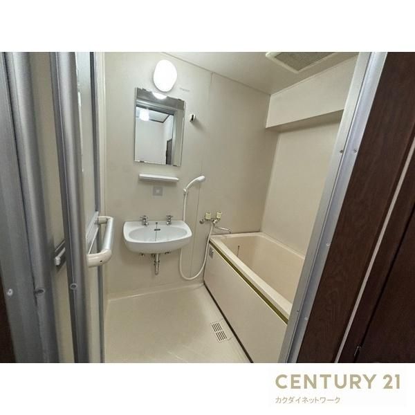 �y���ʏ��z�@