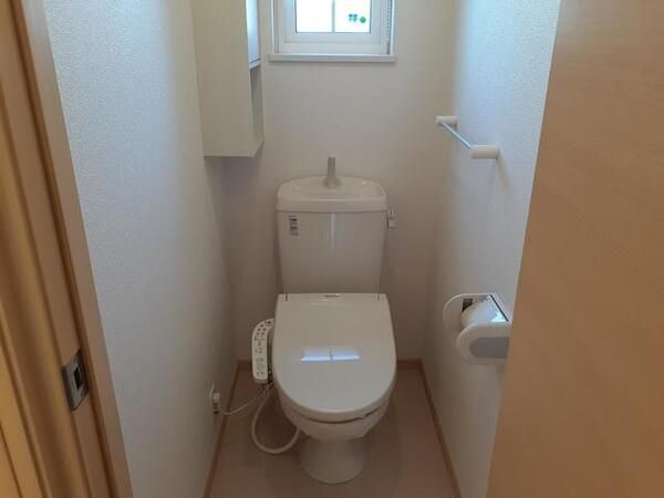 �y�g�C���z�@