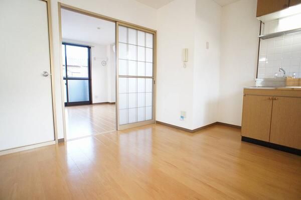 �y���̑������E�X�y�[�X�z�@