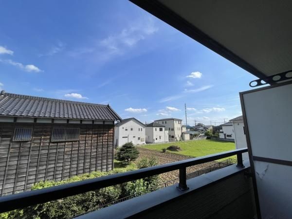 �y���]�z�@