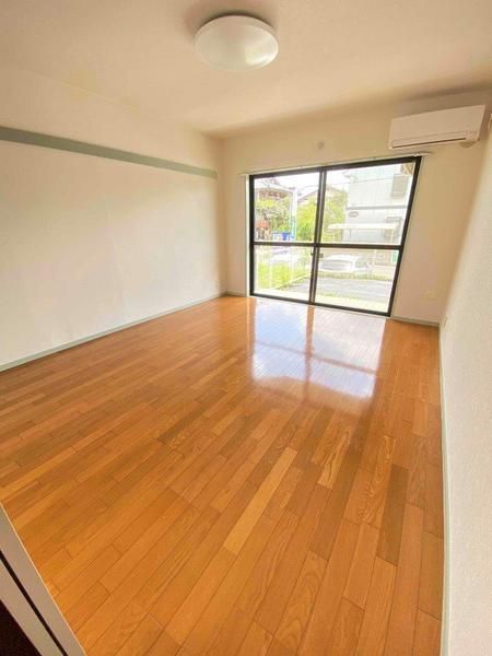 �y���̑������E�X�y�[�X�z�@