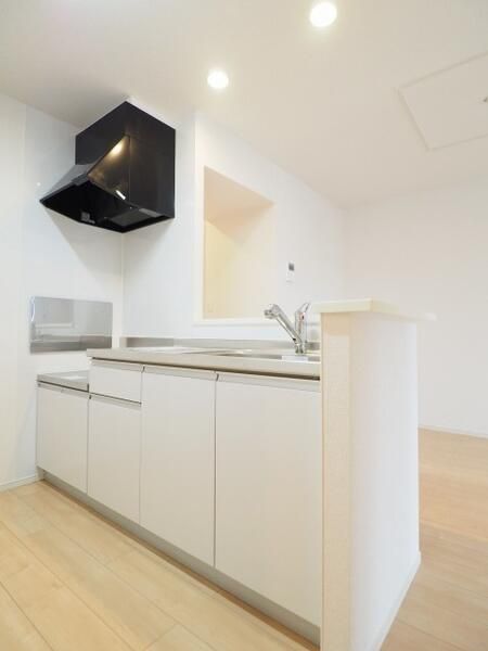 �y�L�b�`���z�@