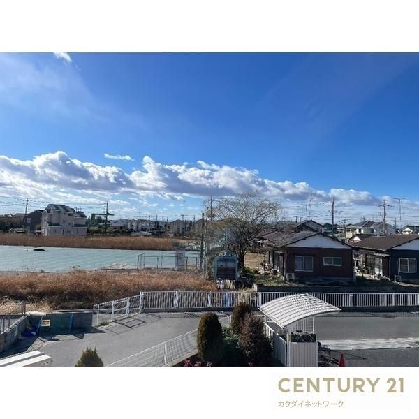 �y���]�z�@