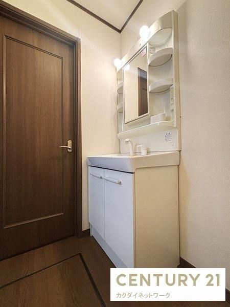 �y���ʏ��z�@