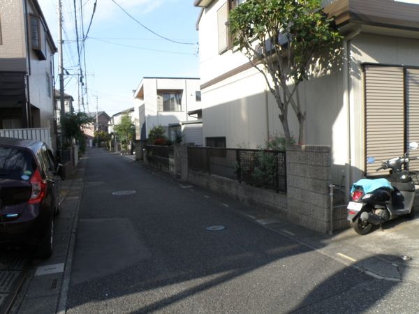 �y���]�z�@