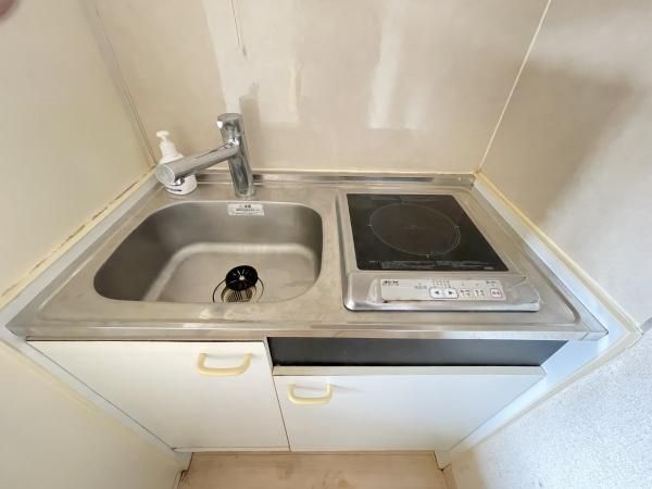 �y�L�b�`���z�@