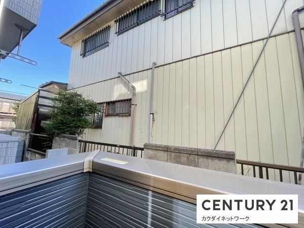 �y���]�z�@