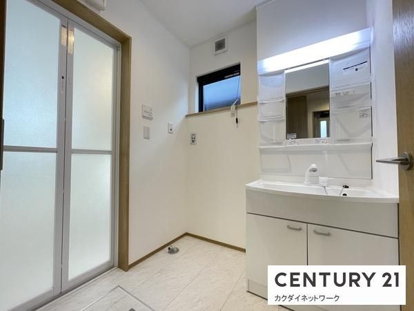 �y���ʏ��z�@