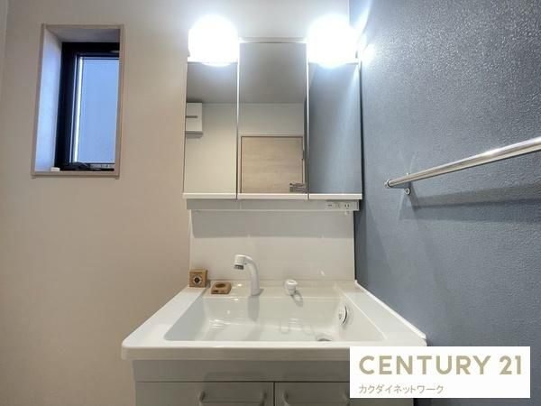 �y���ʏ��z�@