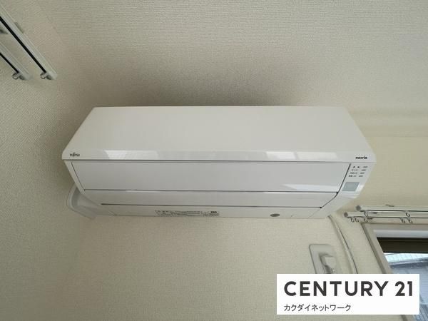 �y���̑��ݔ��z�@�Q��