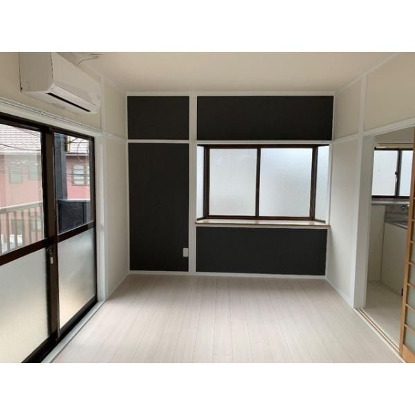 �y�����E���r���O�z�@