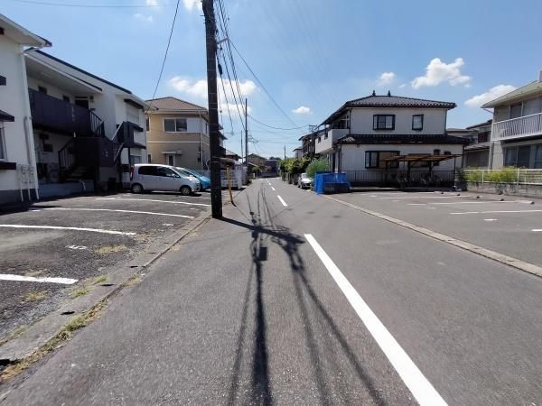 �y���]�z�@
