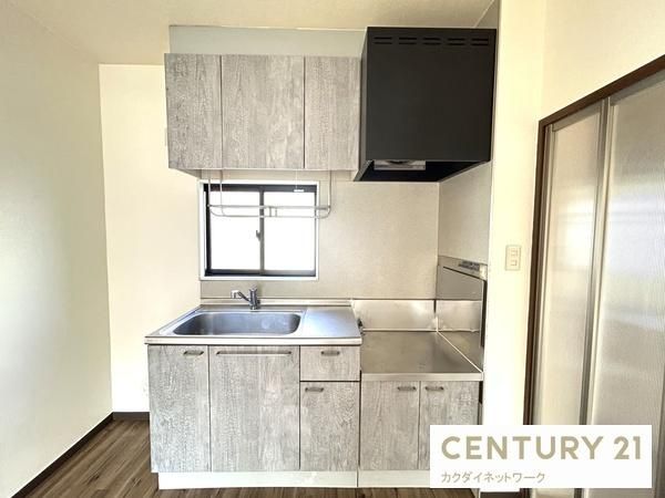 �y�L�b�`���z�@