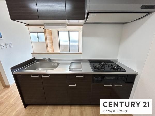 �y�L�b�`���z�@