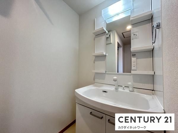 �y���ʏ��z�@