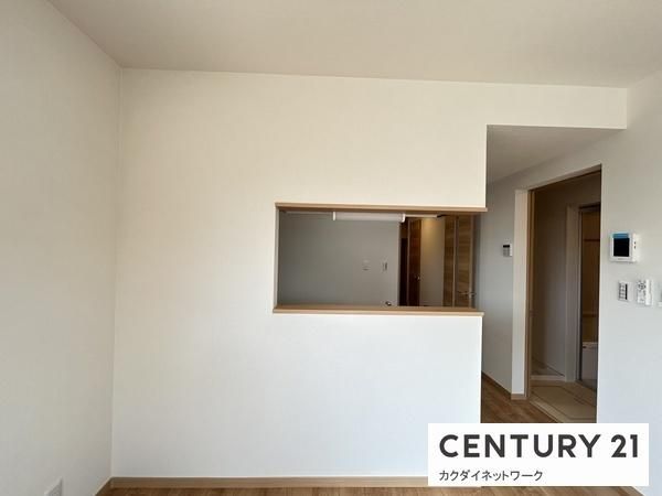 �y�����E���r���O�z�@