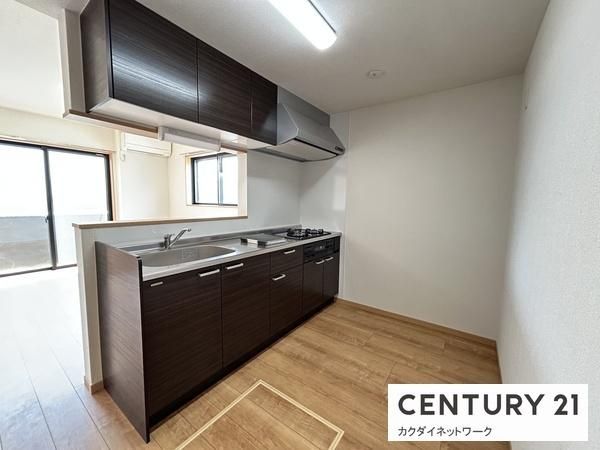 �y�L�b�`���z�@