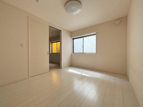 �y���̑������E�X�y�[�X�z�@