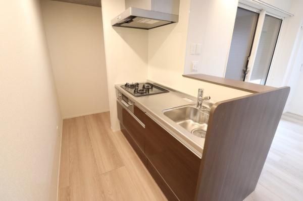 �y�L�b�`���z�@