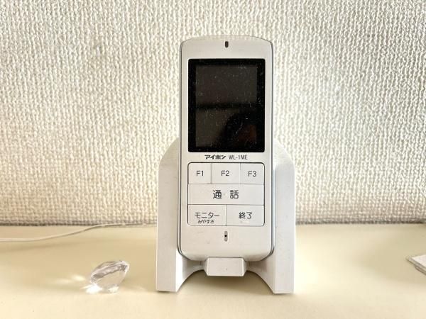 �y�Z�L�����e�B�z�@